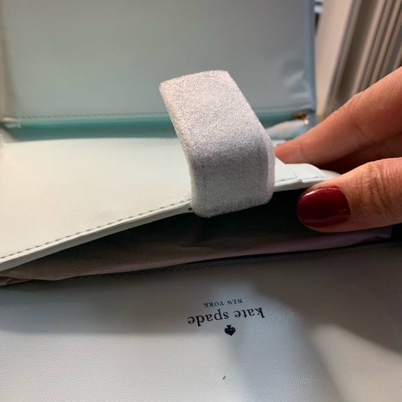 SOLD⛔️Authentic Kate Spade smooth leather Crosby - Picture 5 of 8